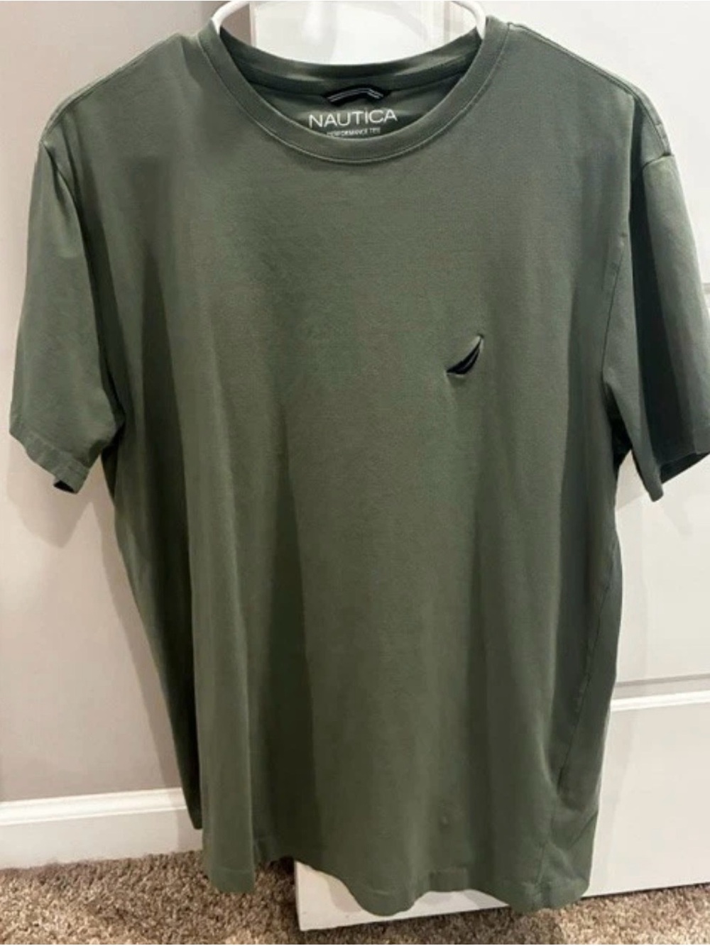 Nautica Men's Short Sleeve Crew Tee in Olive